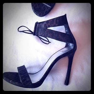 Stuart weitzman heels